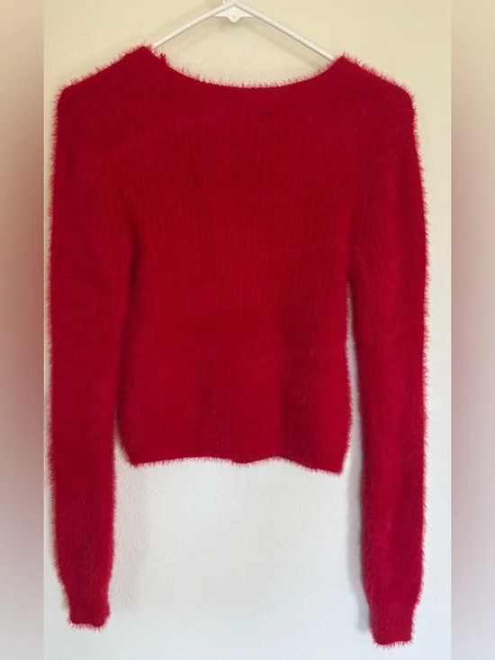 Madden Girl Heart Sweater - Picture 4 of 4